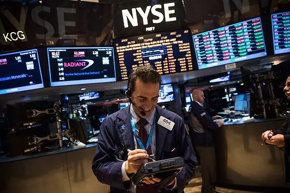 美股交易延迟大，网速慢有哪些原因？？？解决方案//世耕通信美股交易专线